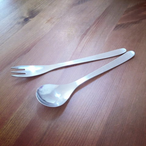 yanagi-sori-spoon-fork